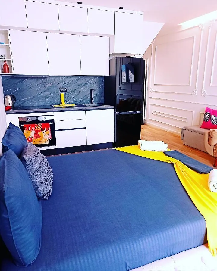 Square 21 Studio Apartments Tirana