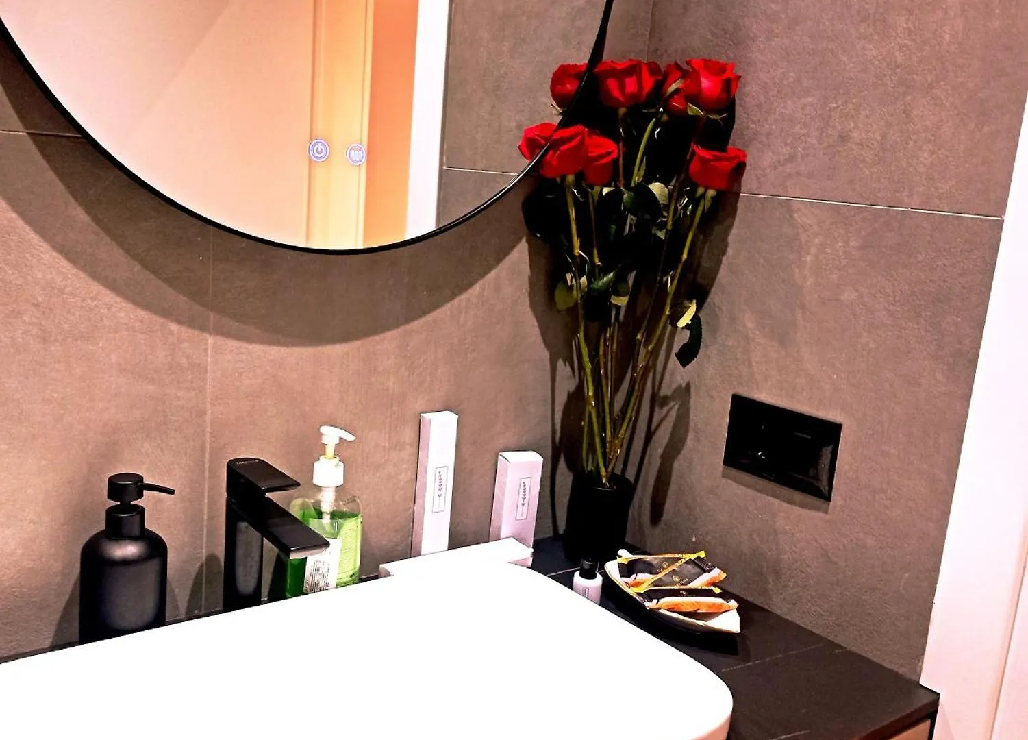 Square 21 Studio Apartments Tirana Albania